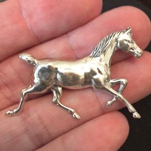 Vintage Beau Sterling Silver Horse Pin/ Brooch